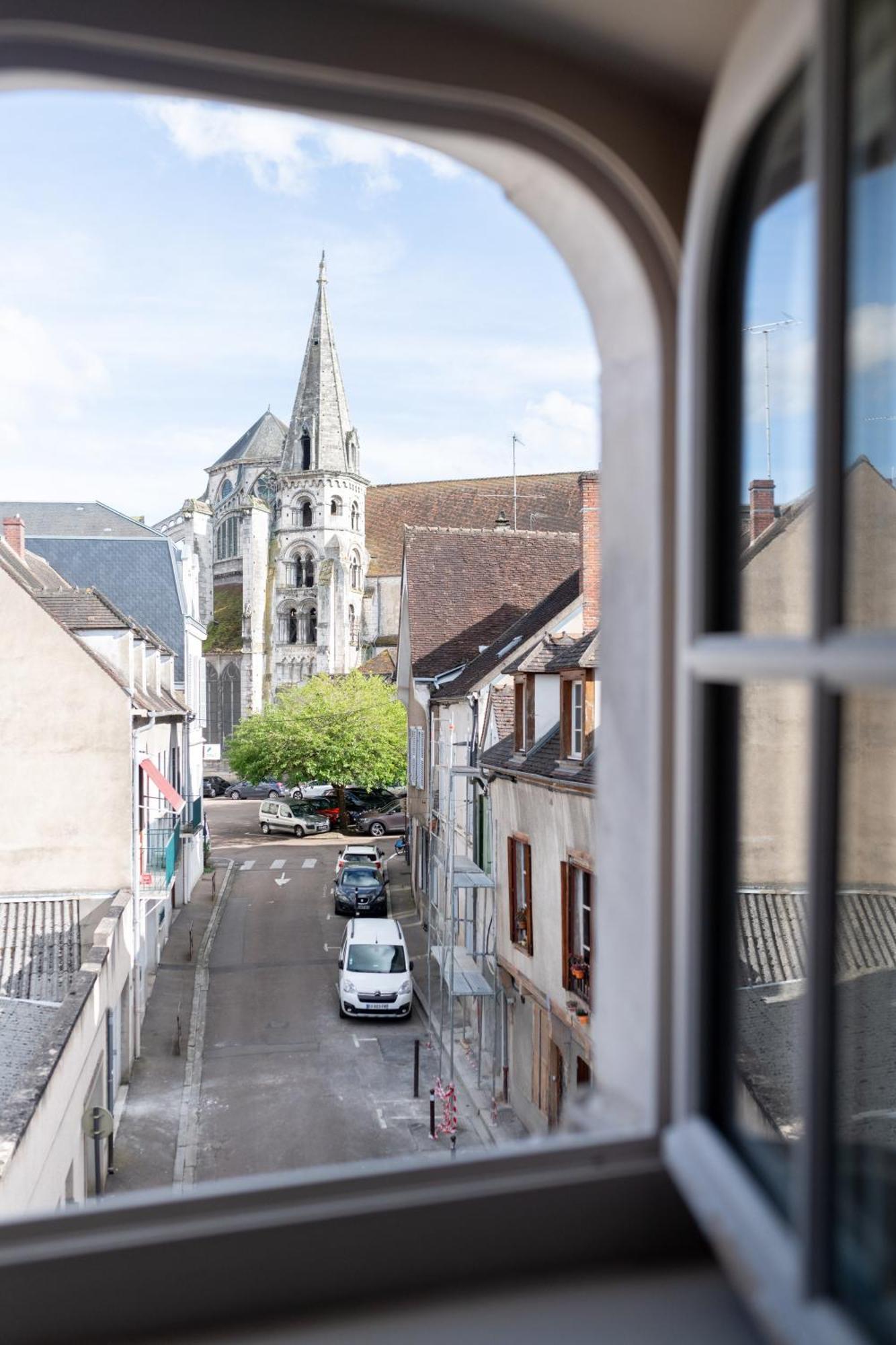 Clos St Eusebe En Coeur De Ville Auxerre Luaran gambar